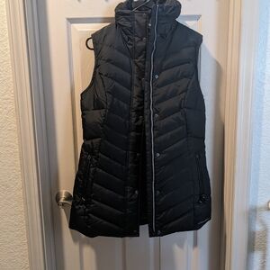 Eddie Bauer Women's Down Vest - Medium